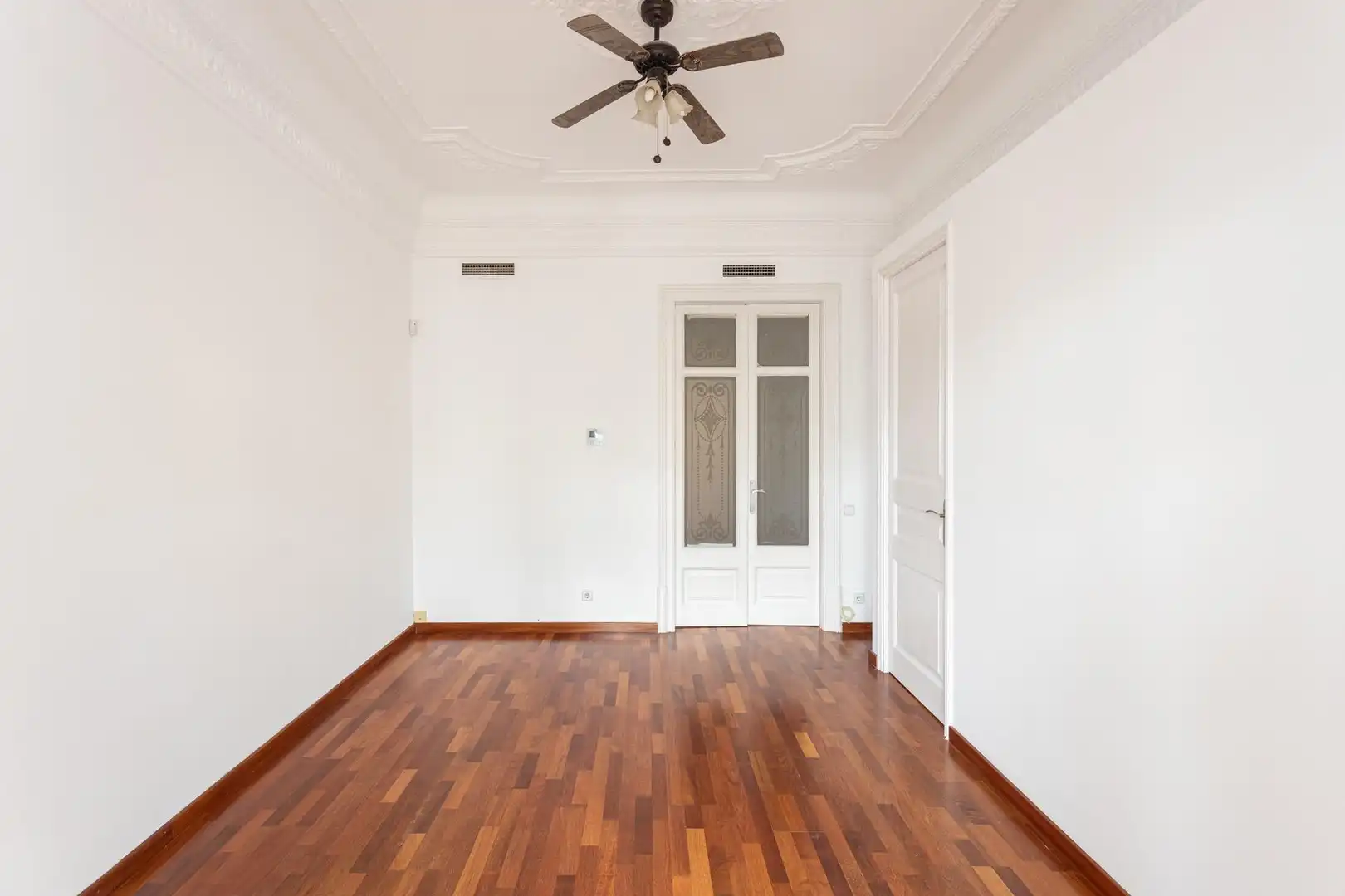 Wohnung mit Terrasse zum Verkauf in Calle ROSSELLO, imagen 3