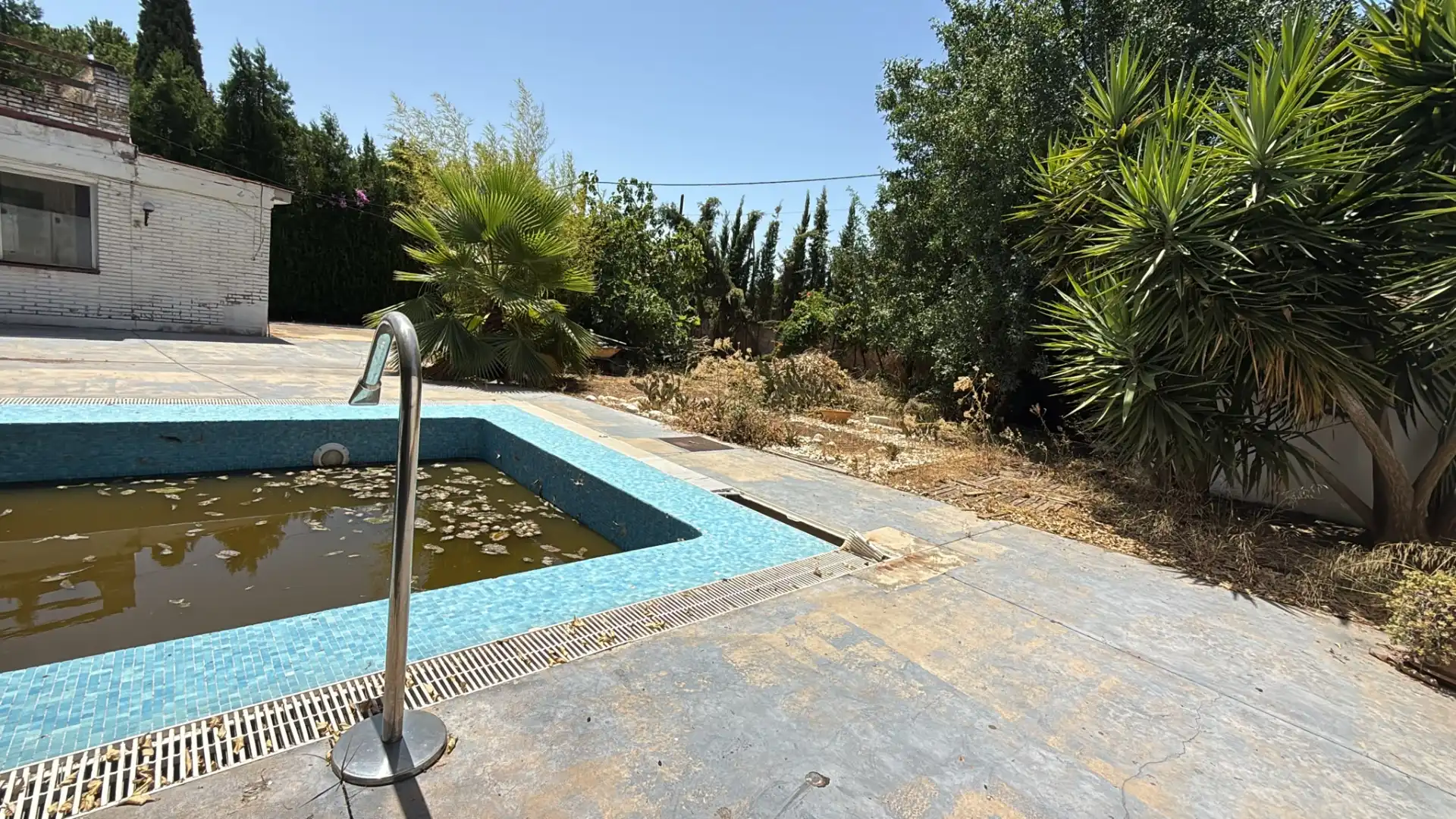 Piscina de Casa o xalet en venda en Córdoba amb Jardí privat i Piscina