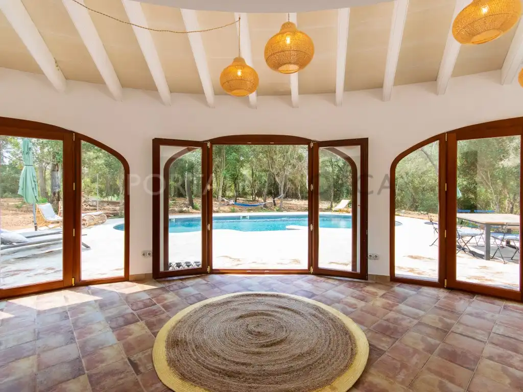 Finca rústica en venta en Ferreries con Piscina