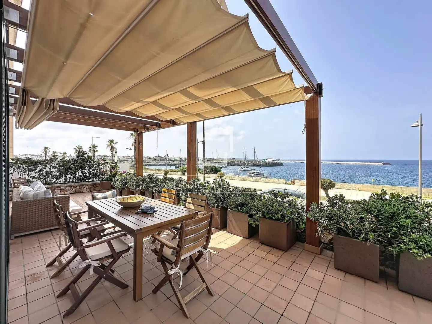 Terrasse von Wohnung zur Miete in Ciutadella de Menorca mit Klimaanlage, Heizung und Privatgarten