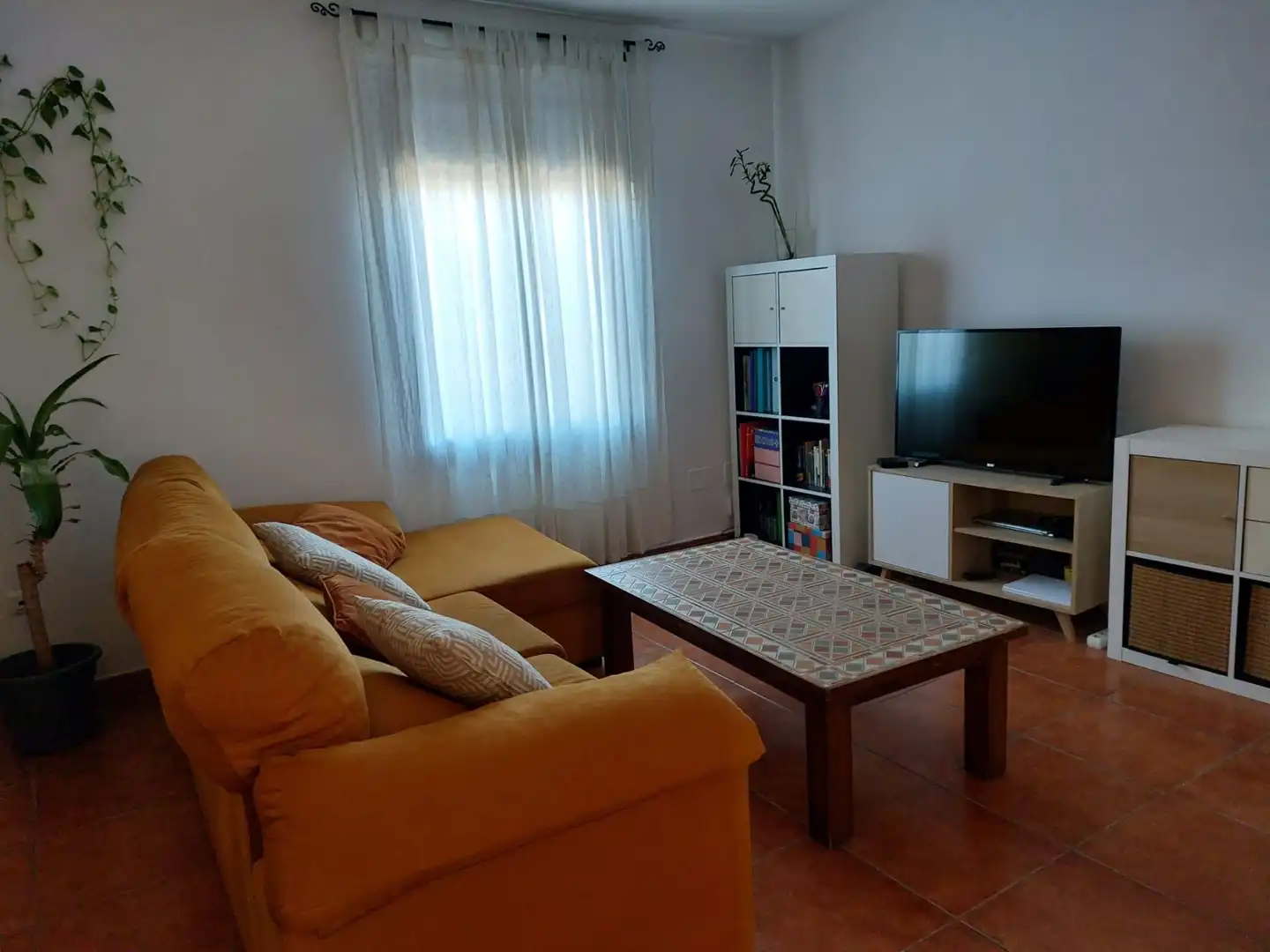 Sala de estar de Casa adosada en venta en Ronda con Aire acondicionado y Trastero