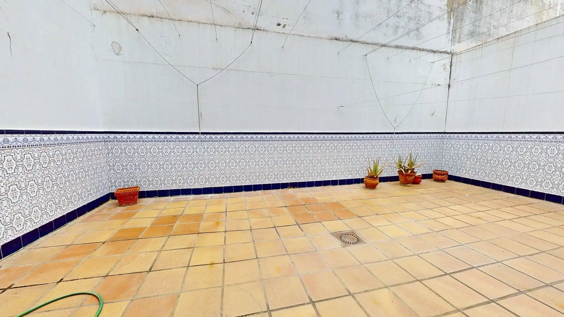 Detached homes for sale in Ciudad Jardín - Zoco