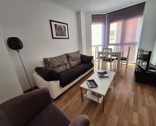 Sala d'estar de Pis de lloguer en Foz amb Calefacció, Terrassa i Moblat
