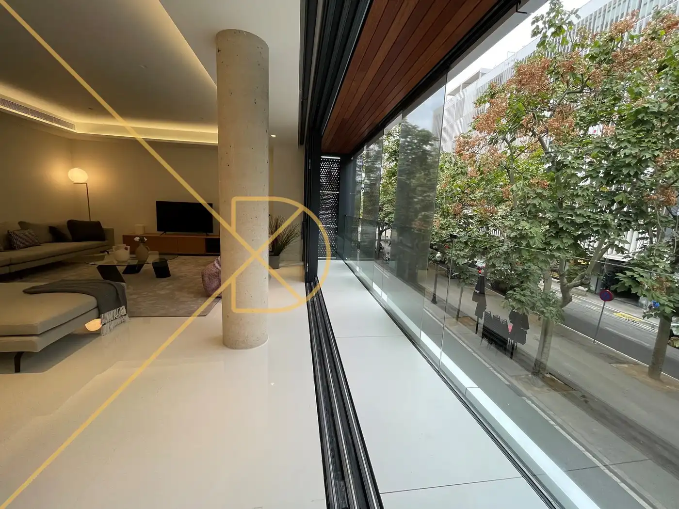 Wohnung zum Verkauf in Barcelona mit Klimaanlage, Heizung und Parkett