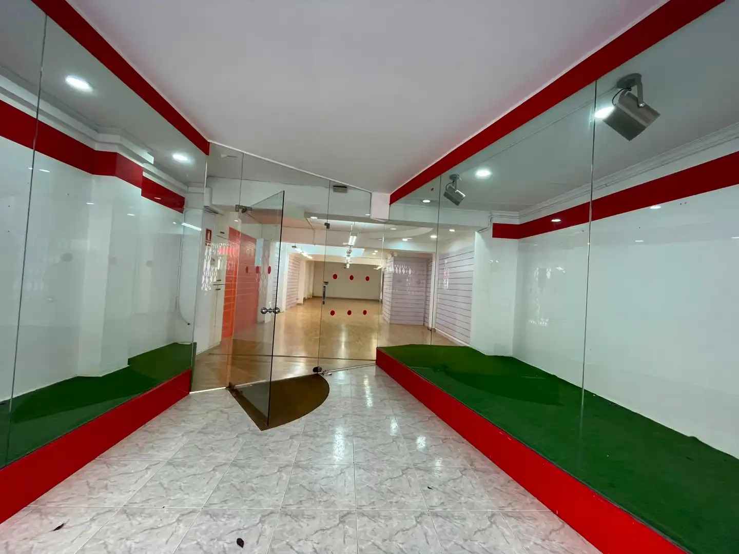Local comercial en venda a Carrer del Doctor Ferran, imagen 5