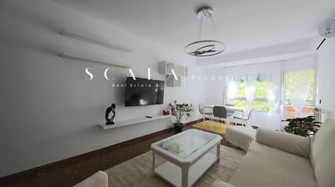 Photo 3 of Flat for rent in Tribaldos, Canillas, Madrid Capital