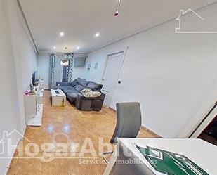 Living room of Flat for sale in  Valencia Capital  with Air Conditioner, Heating and Terrace