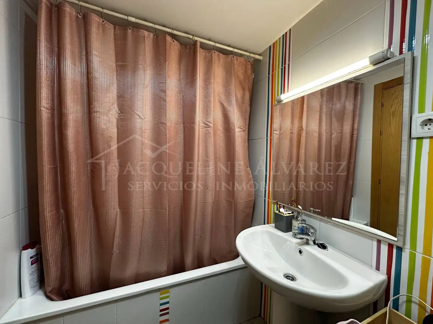 Baño de Piso en venta en Cobeja con Calefacción y Trastero
