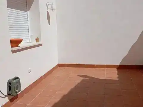 Terrassa de Pis per a compartir en Las Ventas de Retamosa amb Aire condicionat i Moblat