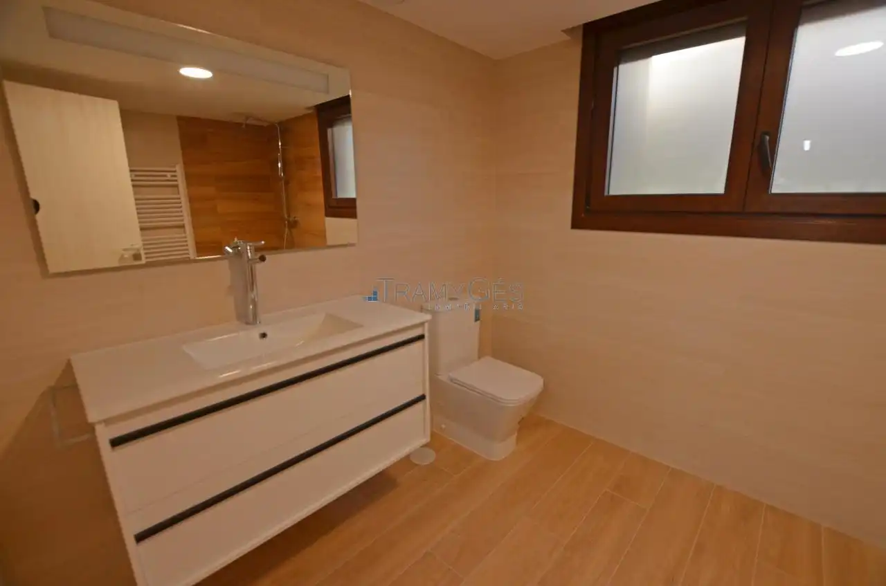 Bany de Casa o xalet en venda en Tomiño amb Calefacció, Jardí privat i Terrassa