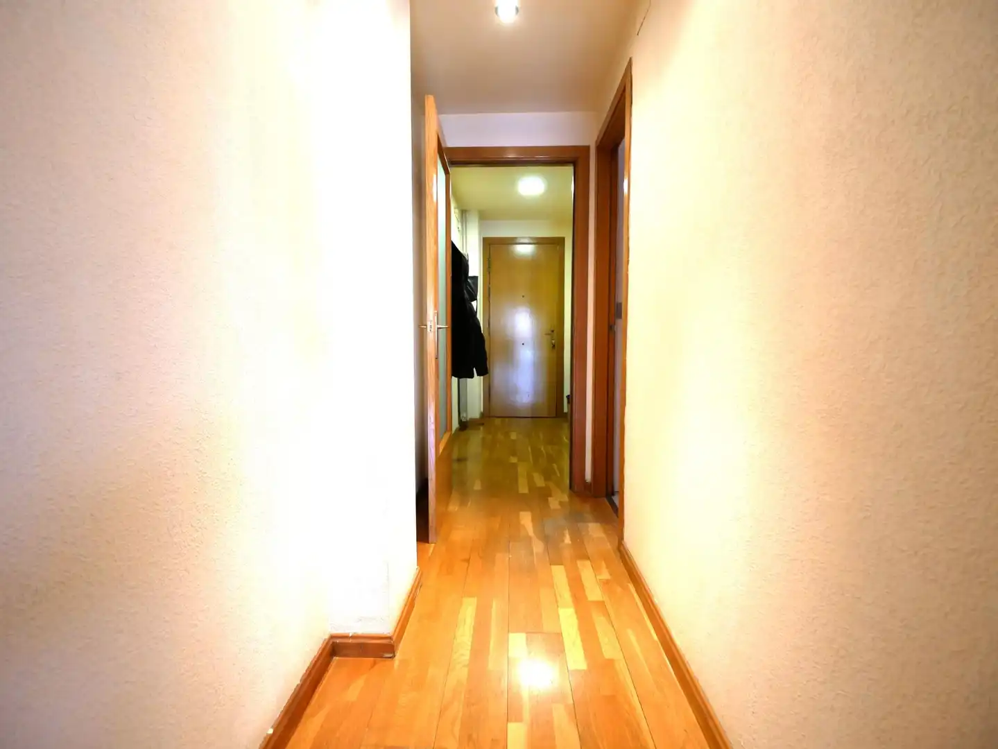 Wohnung zum Verkauf in Barcelona mit Parkett