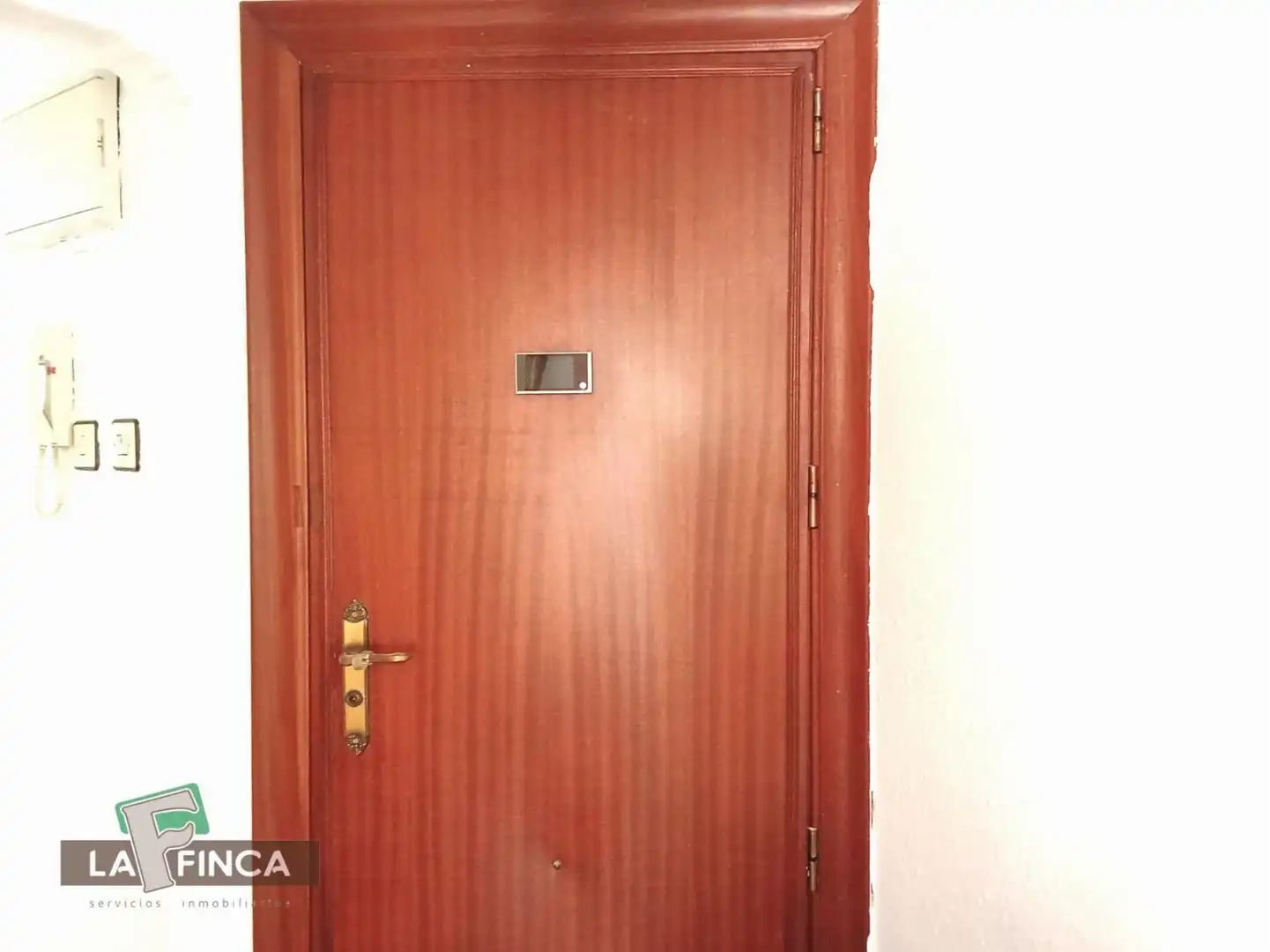 Flat for sale in BALBIN, Ceares