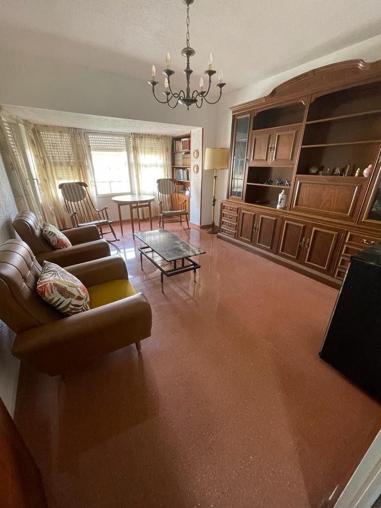 Piso de alquiler en Mercado