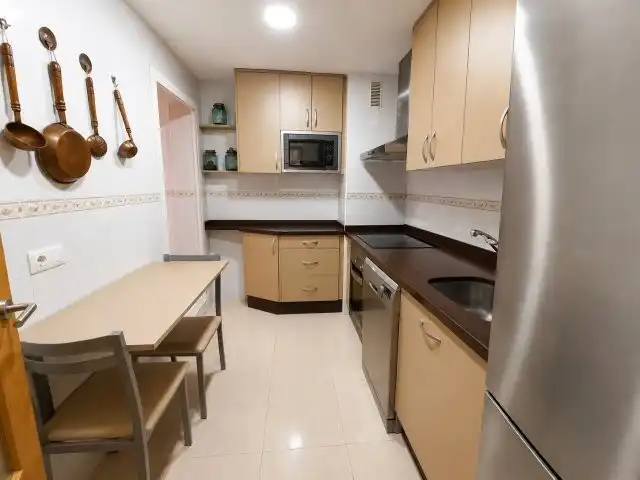 Cocina de Piso en venta en Manilva con Terraza, Trastero y Alarma