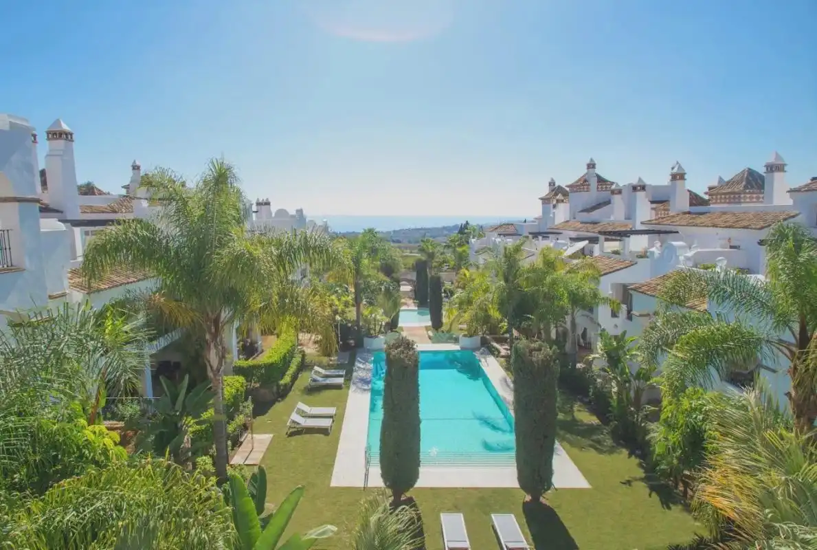 Exterior view of Flat for sale in Marbella  with Air Conditioner, Heating and Private garden