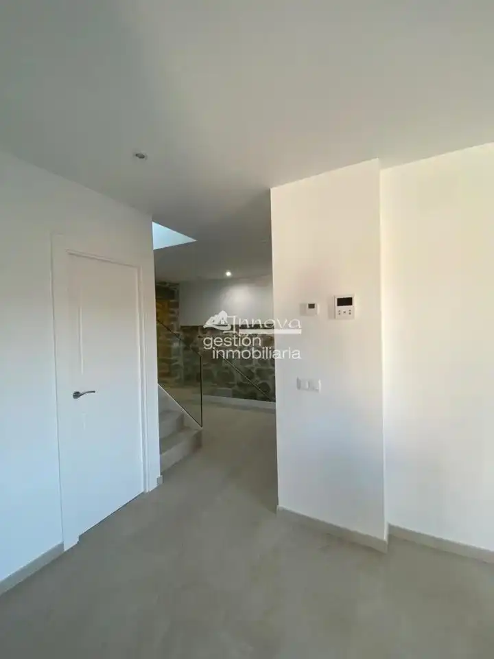 Casa o xalet de lloguer en Segovia amb Calefacció, Terrassa i Moblat
