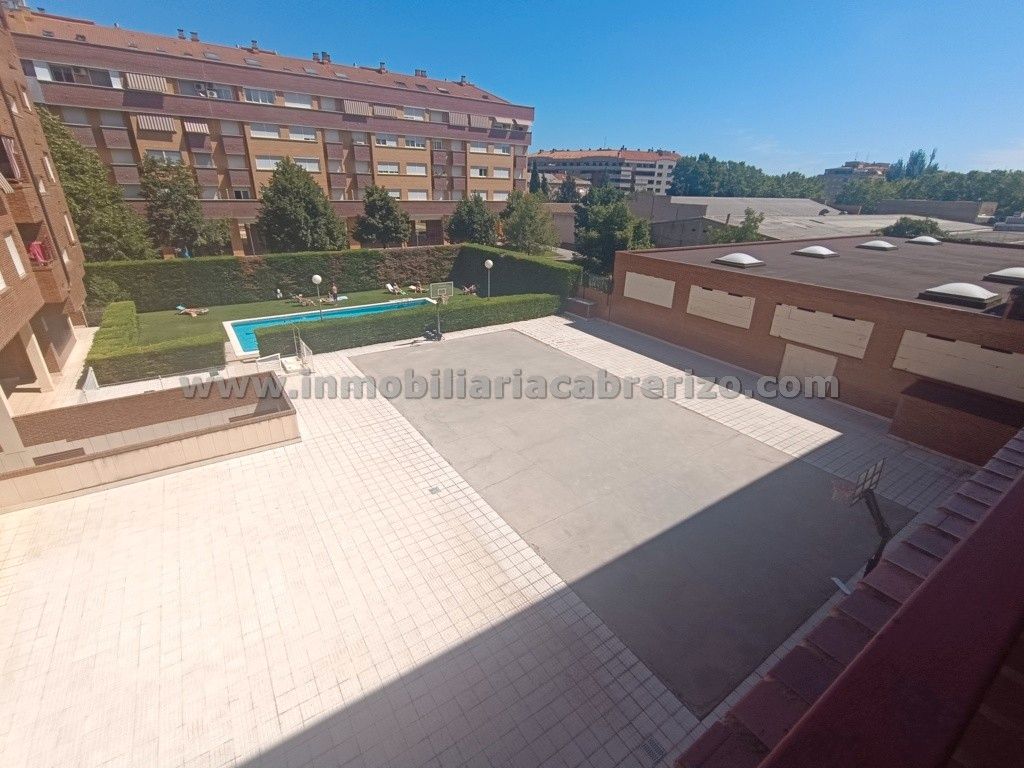 Apartament en venda a Calle Cerámica, Portillejo - Valdegastea