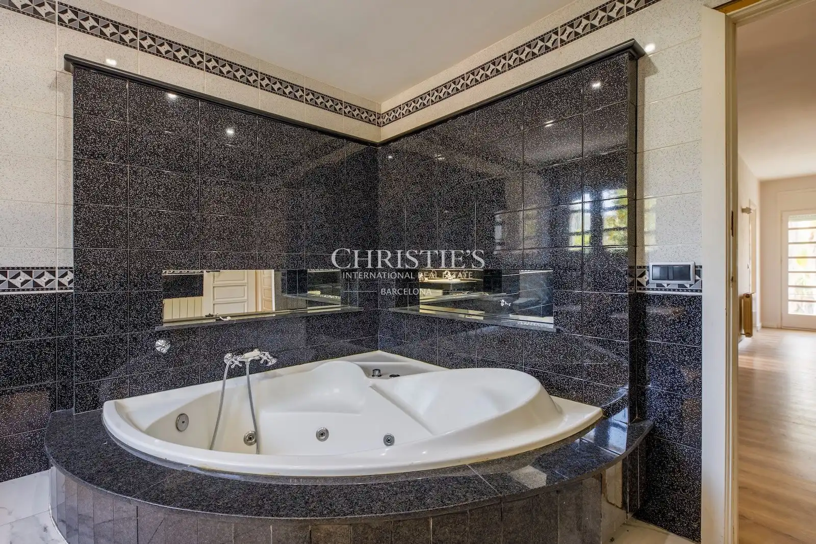 Baño de Casa o chalet en venta en Argentona con Aire acondicionado, Calefacción y Terraza