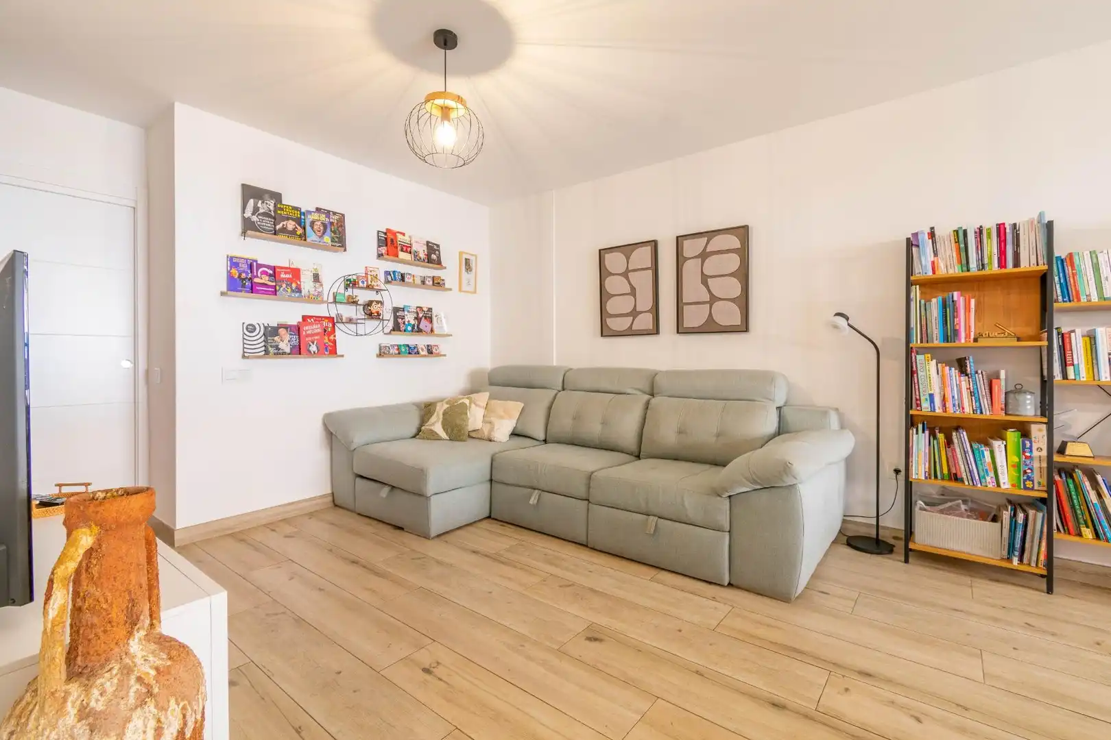 Sala de estar de Piso en venta en Almería con Aire acondicionado y Terraza