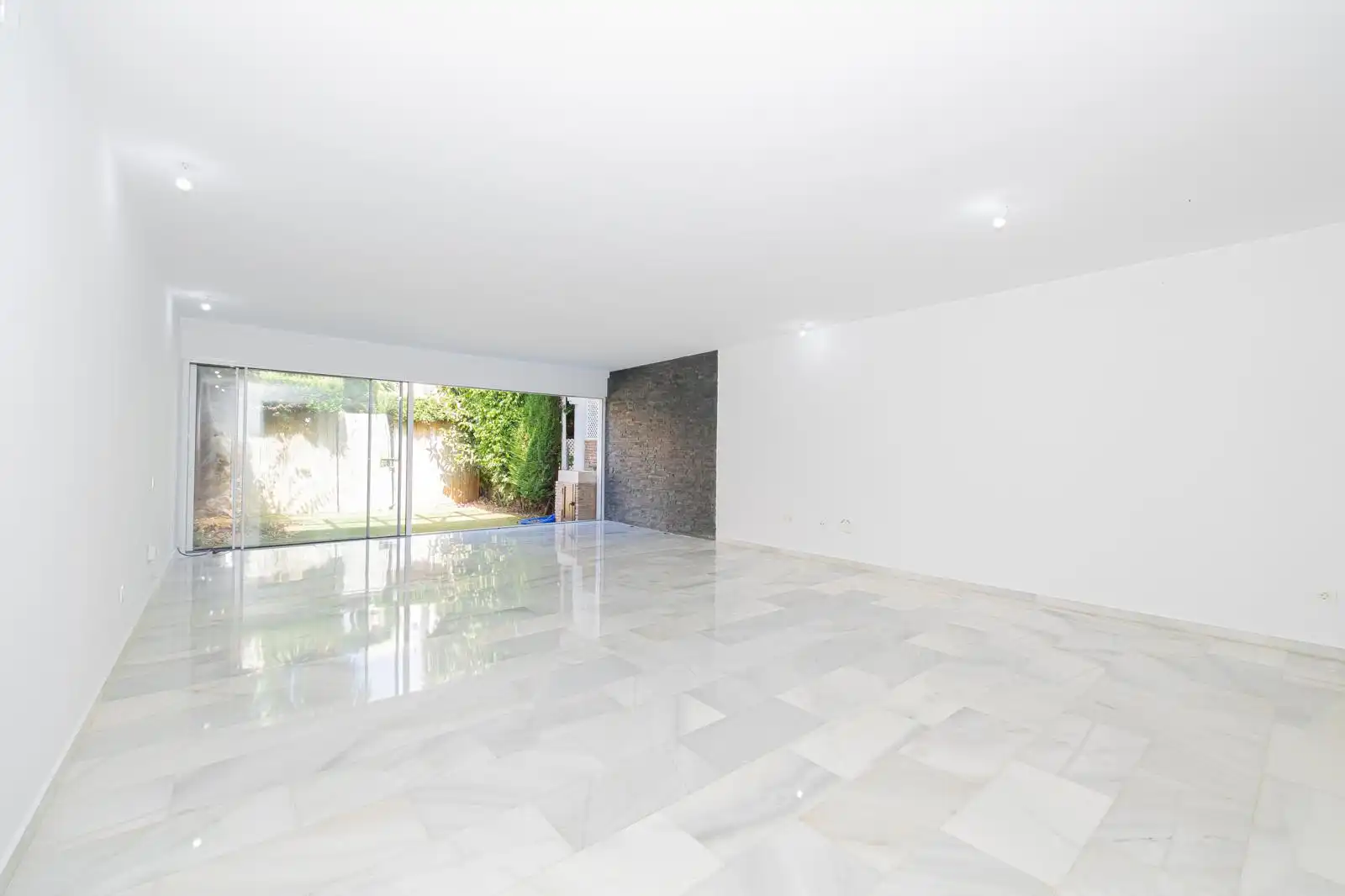 Casa a schiera con piscina in vendita a Punta Plata, imagen 10