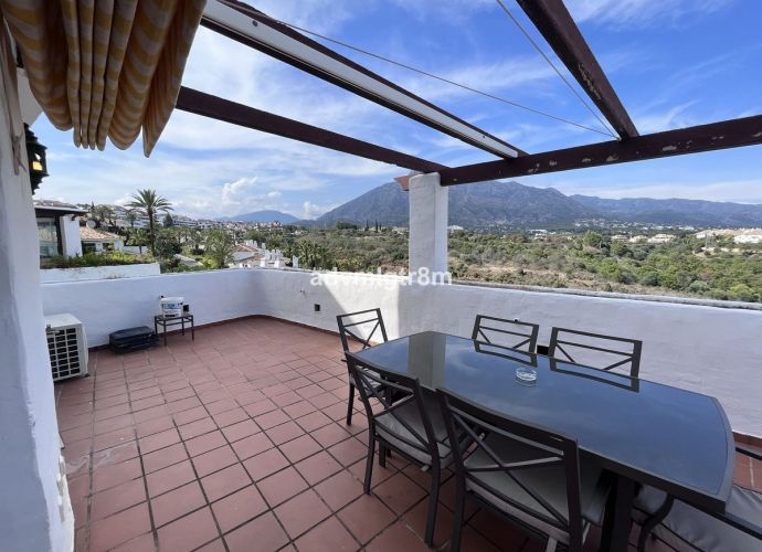 Terrassa de Dúplex en venda en Marbella amb Aire condicionat, Terrassa i Traster
