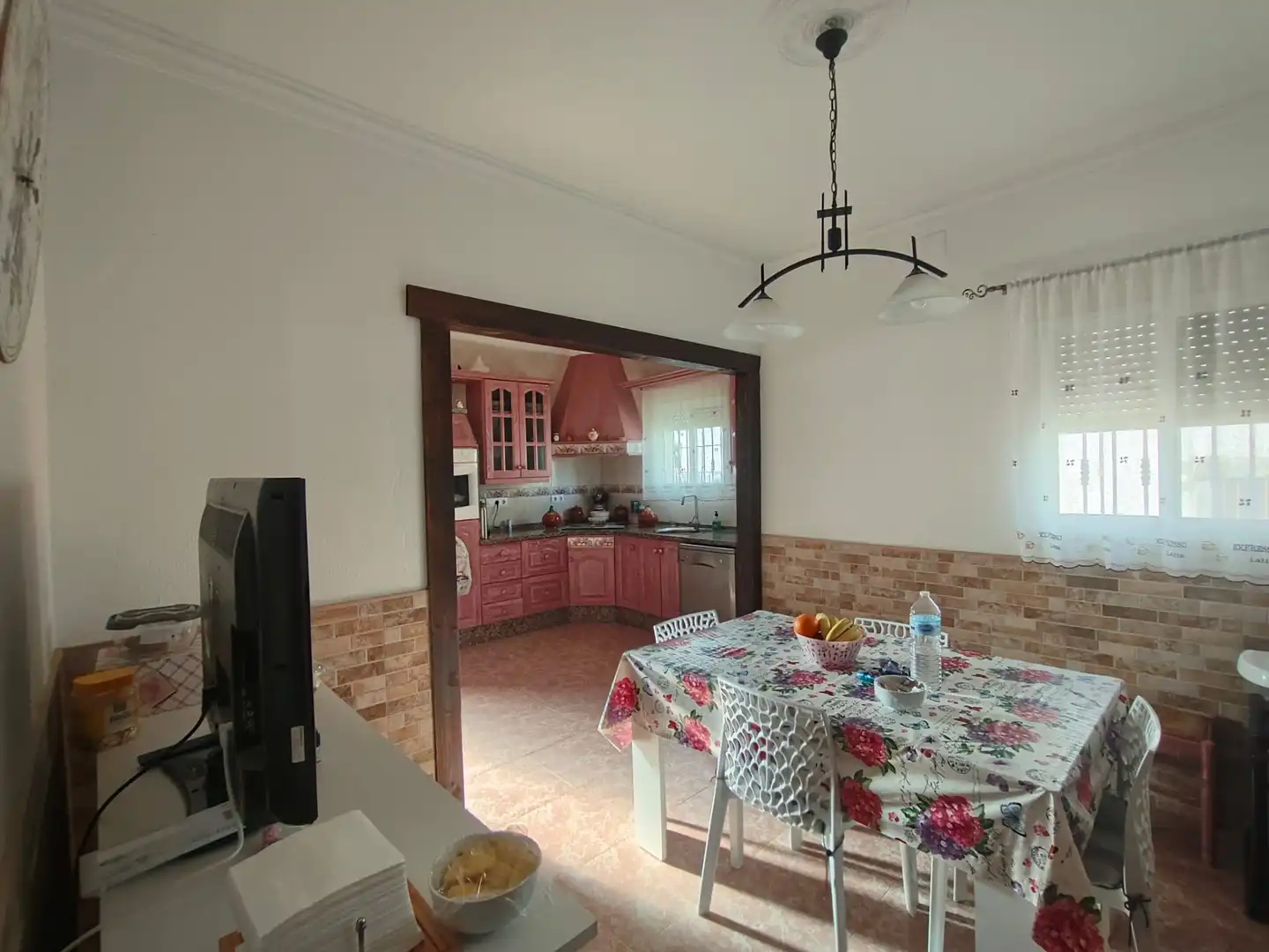 Kitchen of Houses for sale in Chiclana de la Frontera  with Private garden, Oven and Washing machine