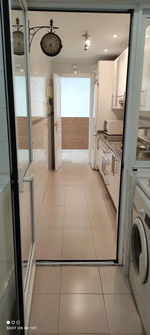 Kitchen of Flat for rent in Tomares  with Air Conditioner, Heating and Terrace