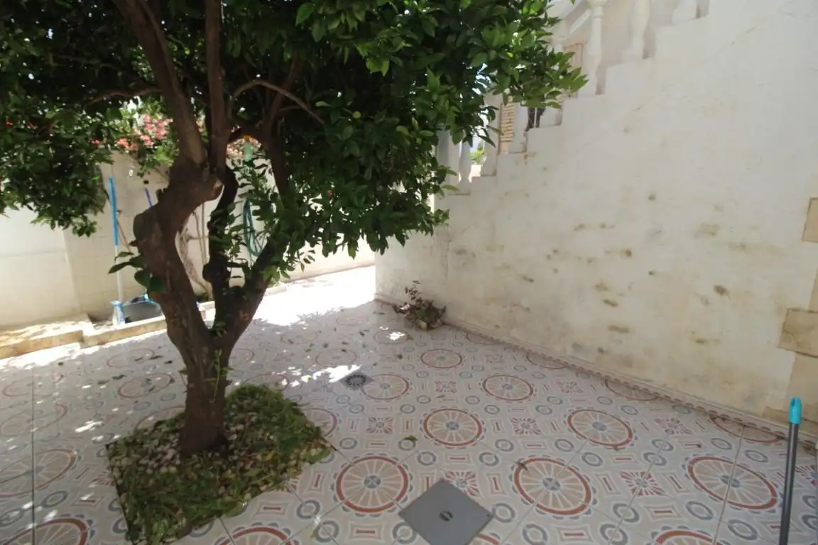 Casa adosada en venta en Torrevieja con Aire acondicionado, Jardín privado y Terraza