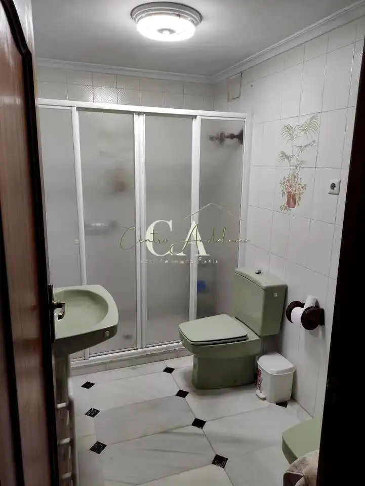 Bathroom of Flat for sale in Cabra
