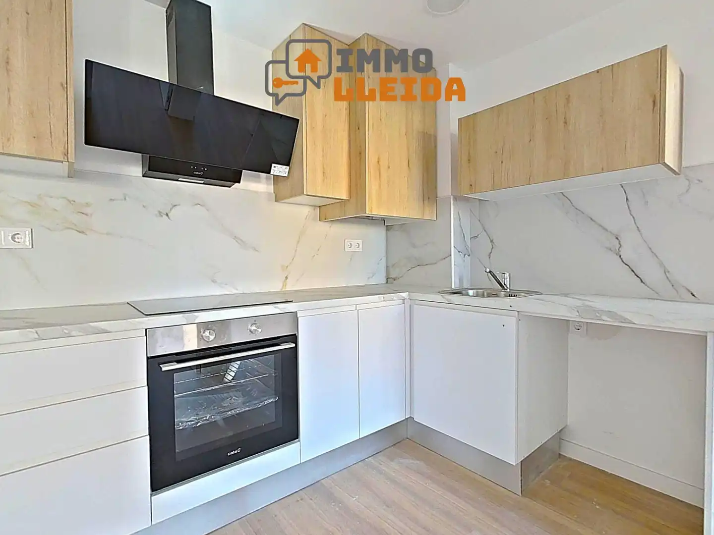 Baixos en venda a Carrer Carrer Folch i Torres 12, imagen 22