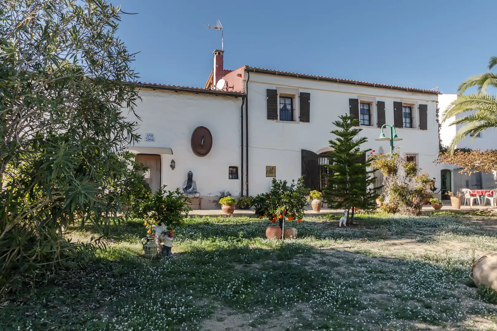 Vista exterior de Finca rústica en venda en Banyeres del Penedès amb Jardí privat, Parquet i Piscina