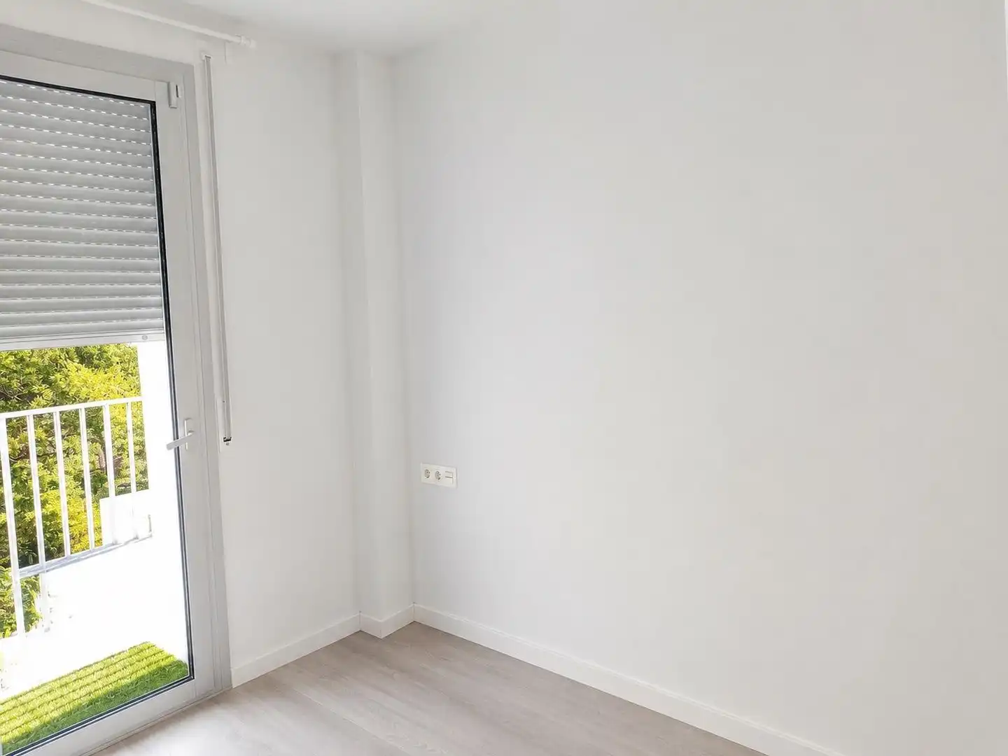 Bedroom of Attic for rent in Badalona  with Air Conditioner, Heating and Parquet flooring