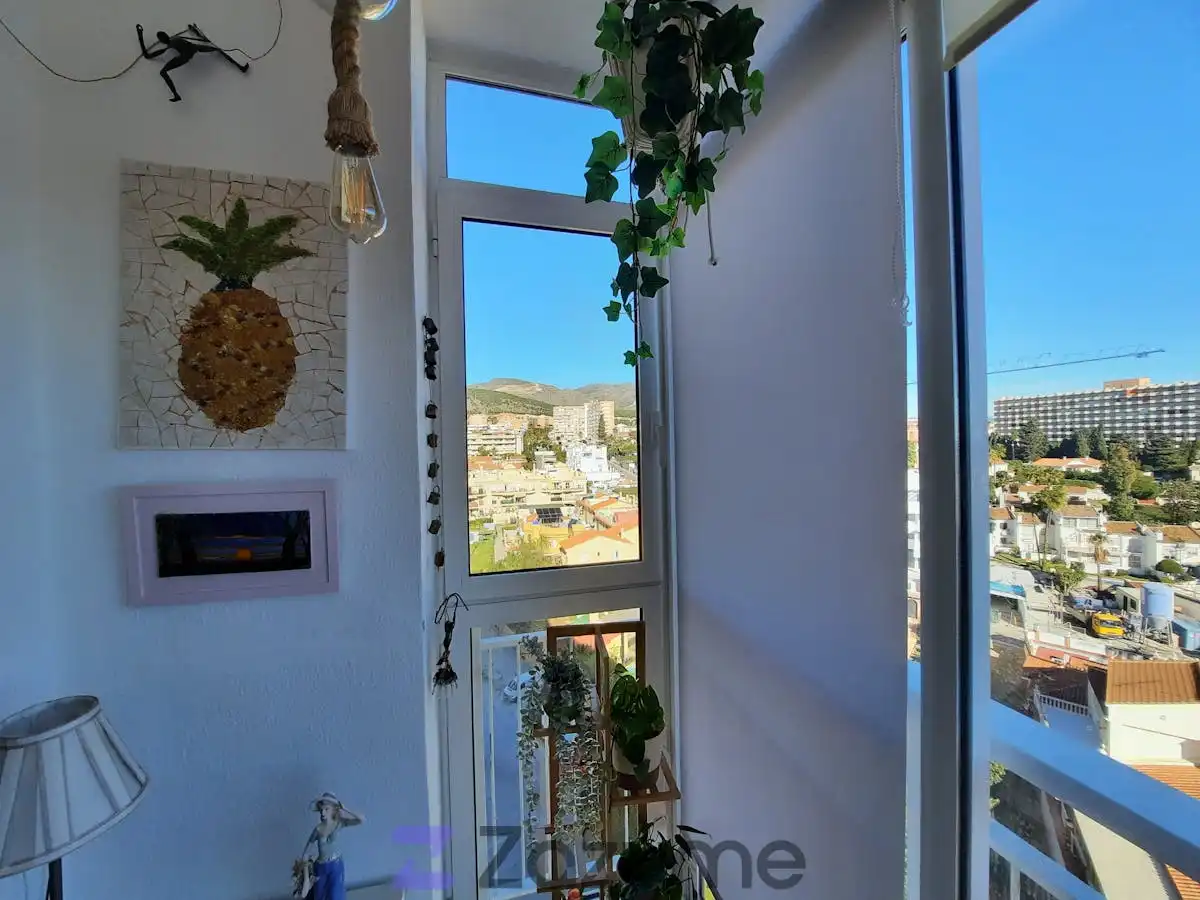Terrasse von Wohnungen zur Miete in Benalmádena mit Klimaanlage, Heizung und Privatgarten