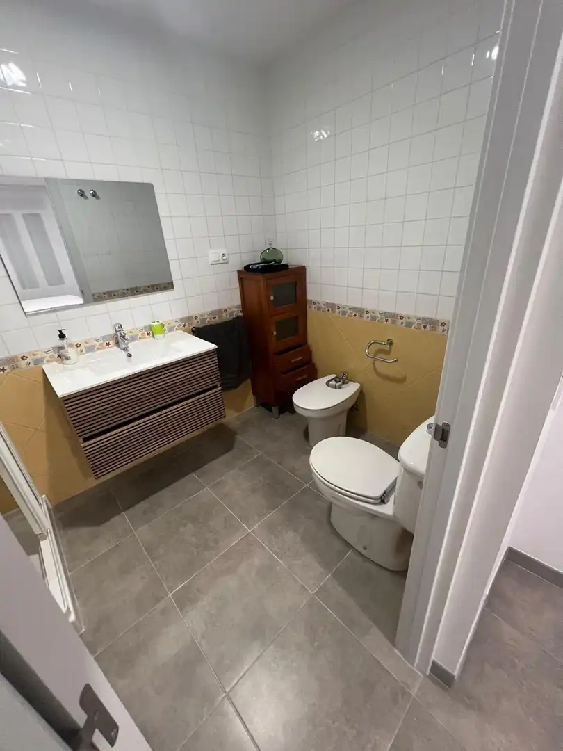 Badezimmer von Country house zur Miete in Murcia mit Klimaanlage und Möbliert