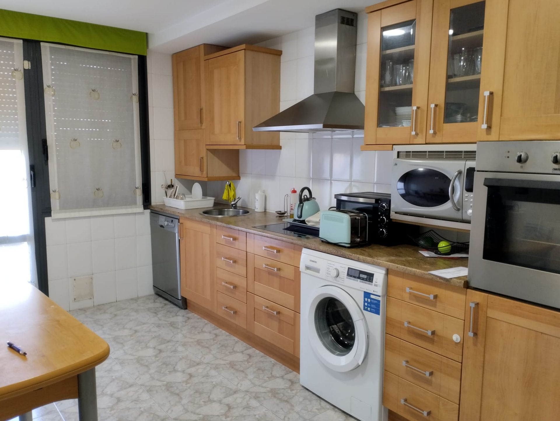 Kitchen of Flat for sale in  Logroño  with Air Conditioner, Heating and Storage room