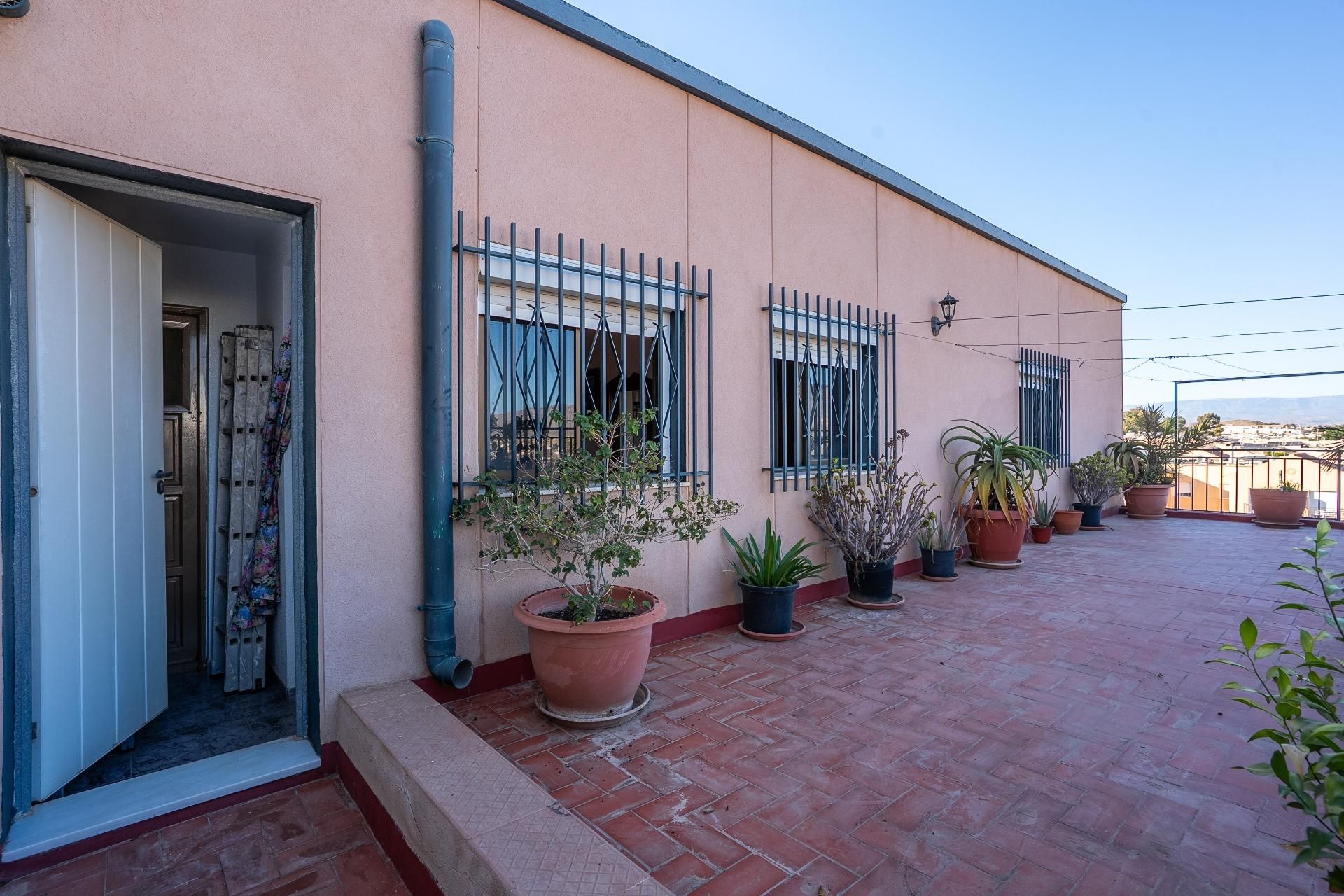 Vista exterior de Casa o chalet en venta en Huércal de Almería con Terraza y Trastero