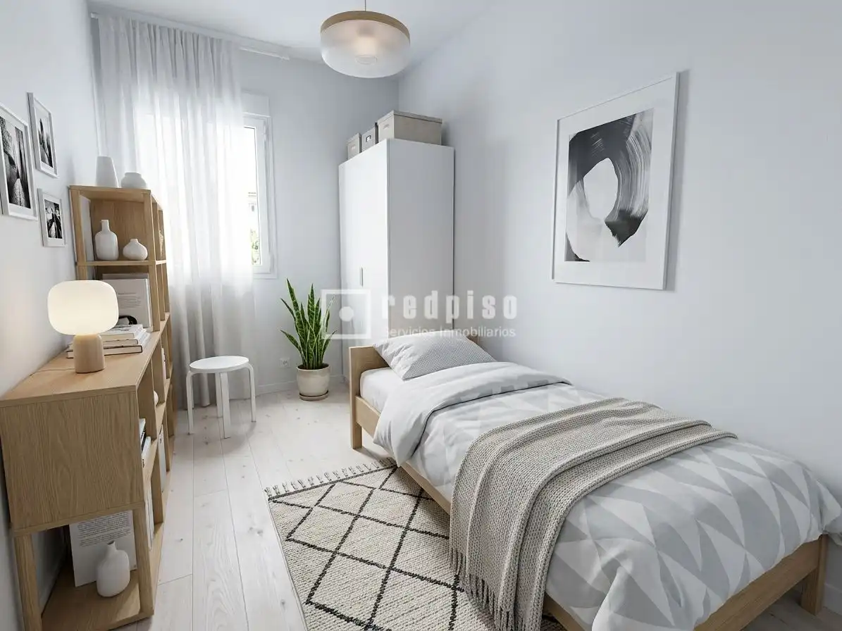 Bedroom of Flat for sale in Madrid  with Heating, Private garden and Parquet flooring