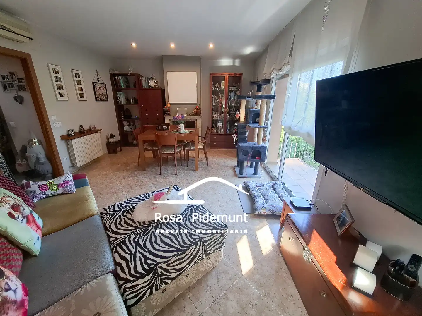 Sala de estar de Piso en venta en Girona con Aire acondicionado, Calefacción y Terraza