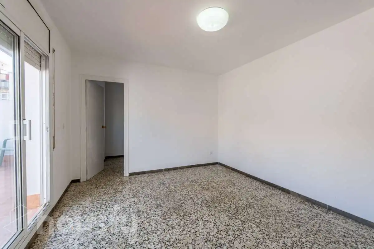 Bedroom of Attic for sale in Vilanova i la Geltrú  with Terrace and Storage room