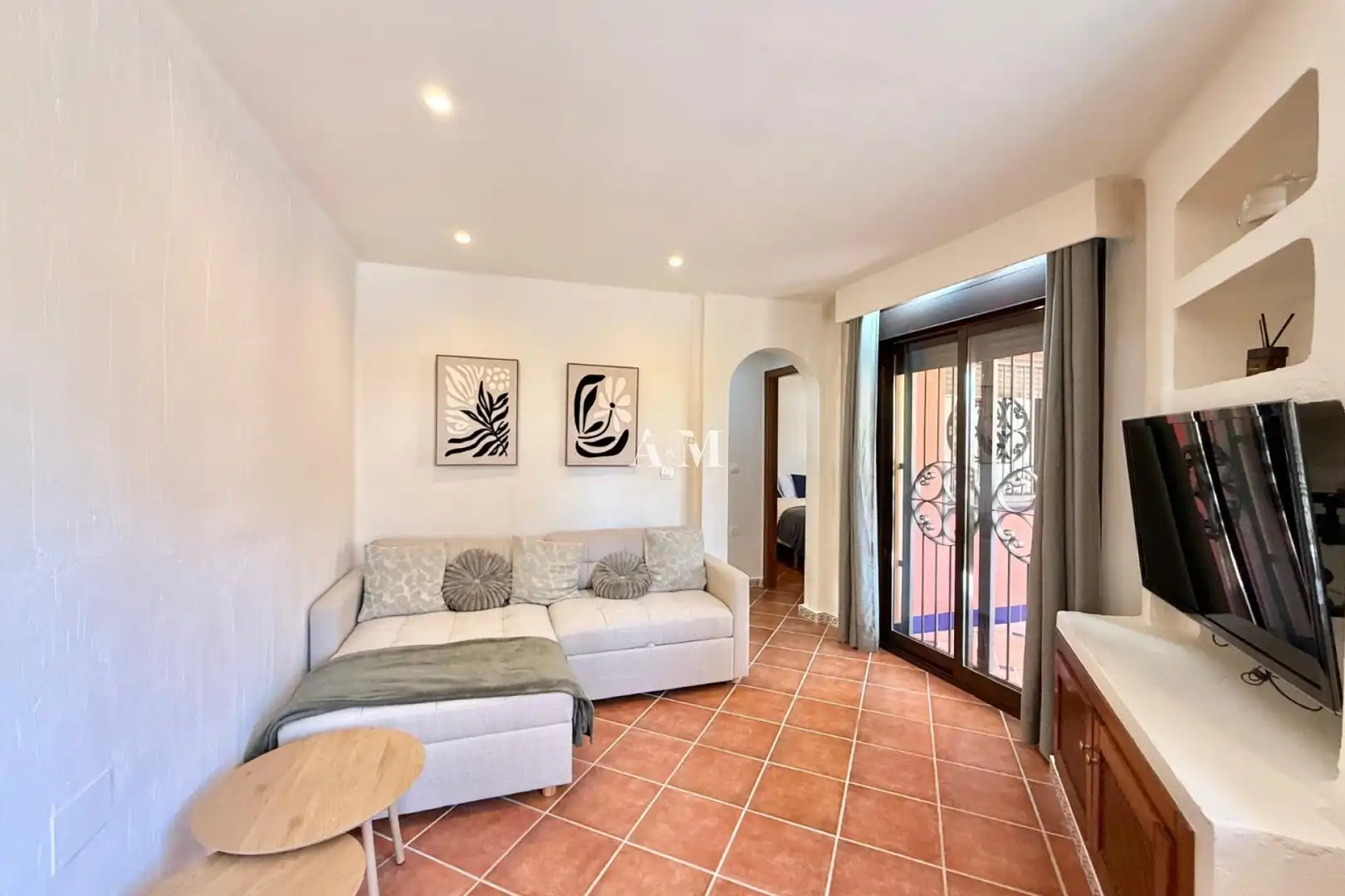 Sala d'estar de Casa o xalet de lloguer en Torrevieja amb Aire condicionat, Calefacció i Moblat