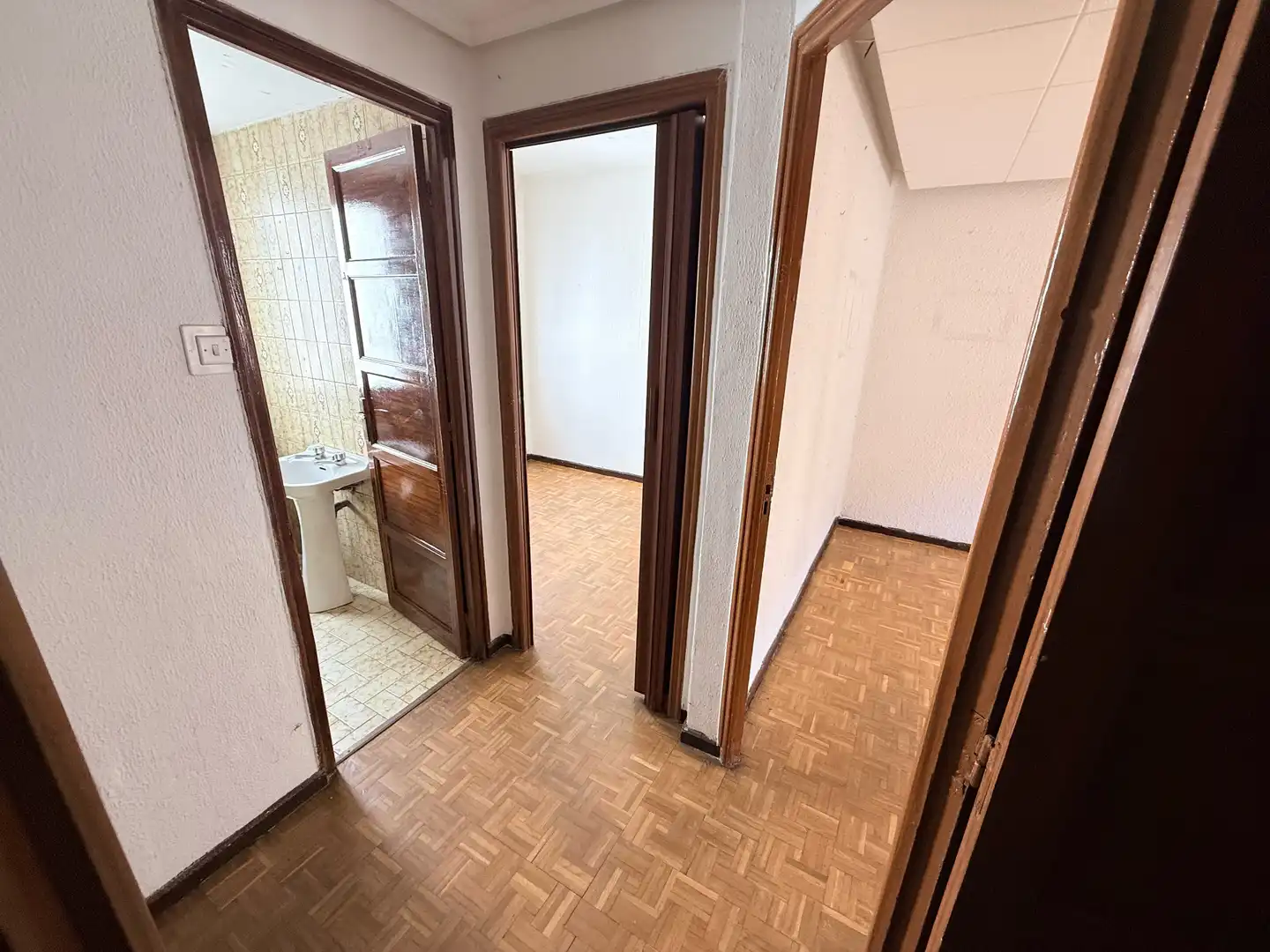 Apartament en venda en León Capital  amb Parquet, Traster i Balcó