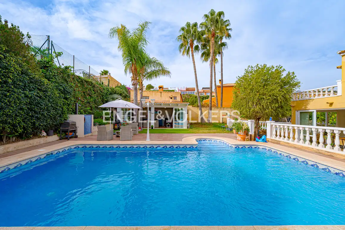 Casa con piscina en venta en Escandinavia - Cautivador, imagen 7