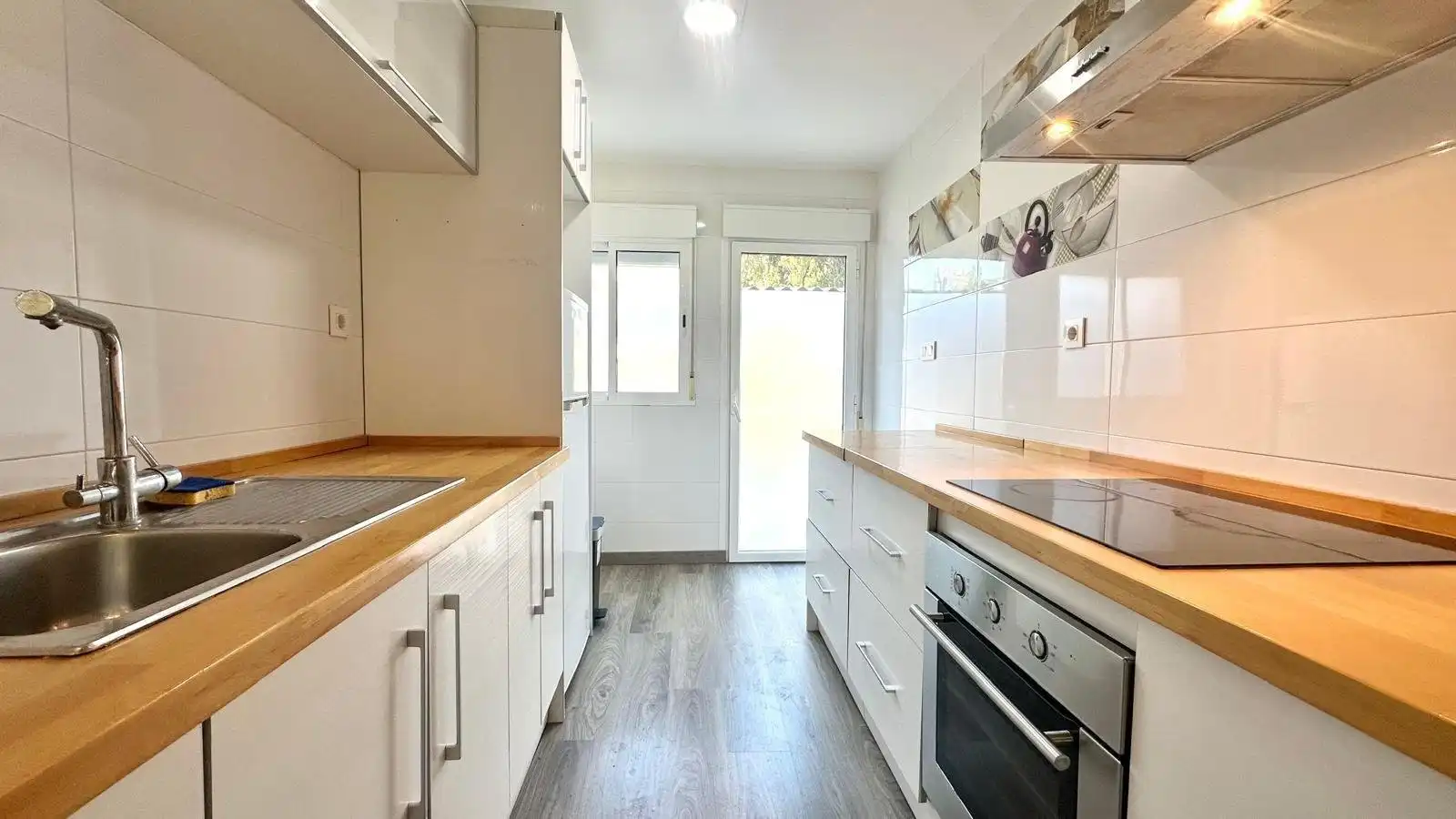 Cuina de Apartament en venda en Orihuela amb Terrassa i Moblat