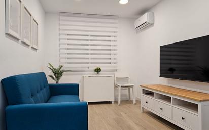 Living room of Flat to share in Málaga Capital  with Air Conditioner, Heating and Furnished