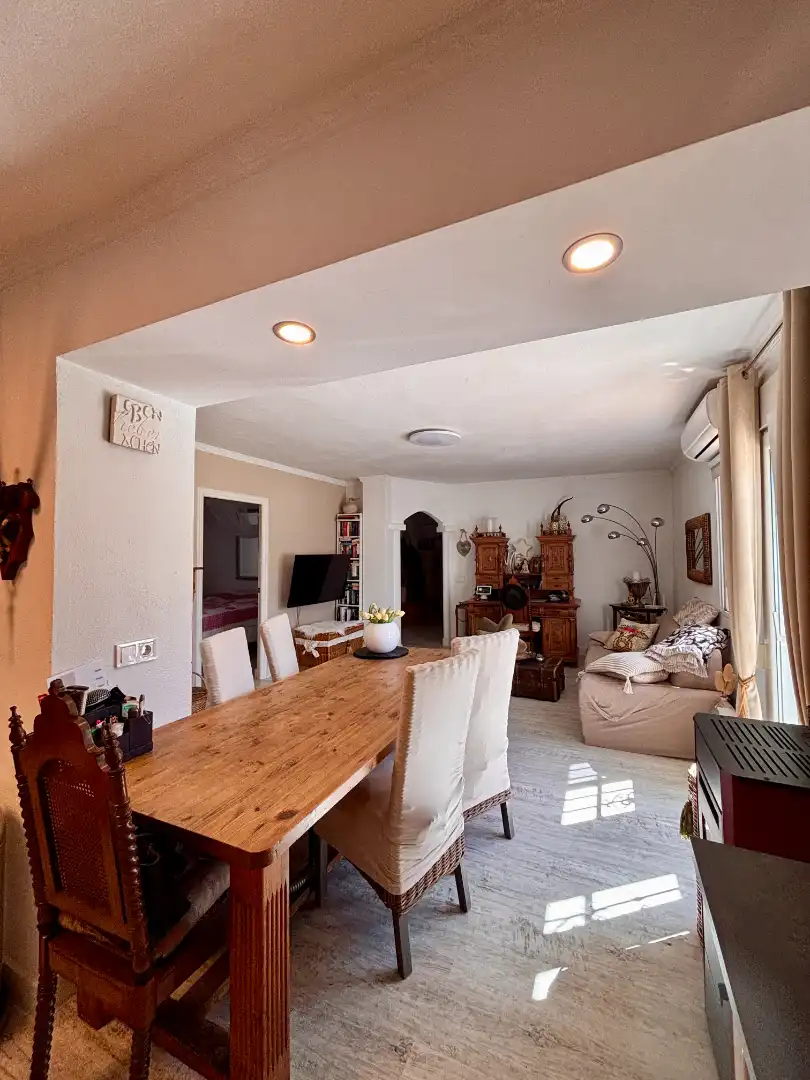 Comedor de Casa o chalet en venta en Alhaurín de la Torre con Aire acondicionado, Calefacción y Jardín privado