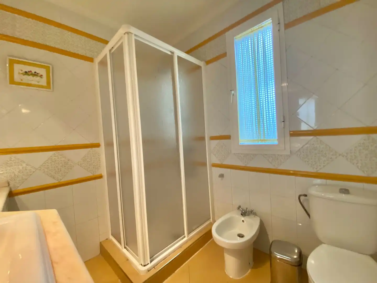 Baño de Casa adosada en venta en Alcalá de Guadaira con Calefacción y Horno