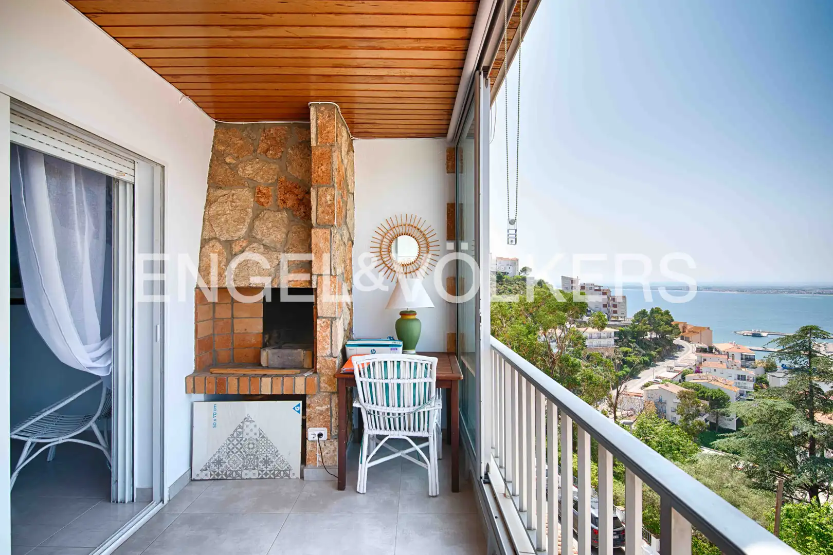 Piso con terraza en venta en Carrer Cant dels Ocells 38, imagen 5