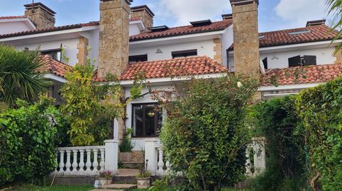 Foto 5 de Casa adosada en venta en Camino Arenas, 654, Somió, Gijón