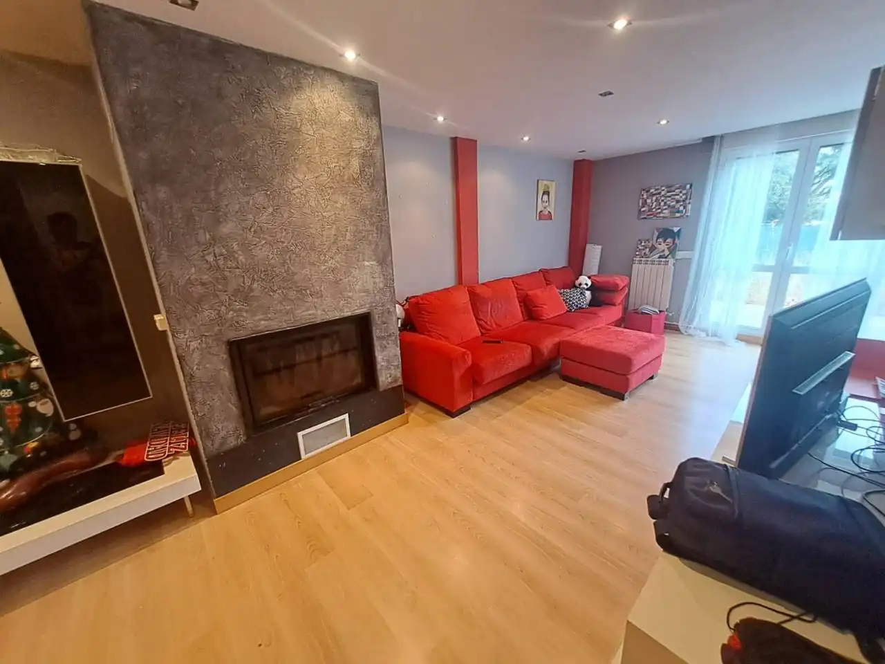 Sala de estar de Casa o chalet en venta en Valdorros con Calefacción, Jardín privado y Terraza