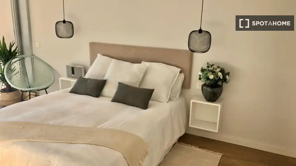 Flat with terrace to rent in Sarrià - Sant Gervasi, imagen 3